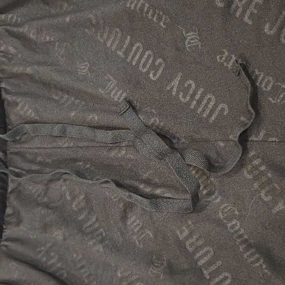 JUICY COUTURE RHINESTONE AND LOGO 3/4 SLEEVE SHIRT AND PANTS PAJAMA SET. SZ  1X. - Picture 13 of 15